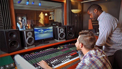De Montfort University music studio