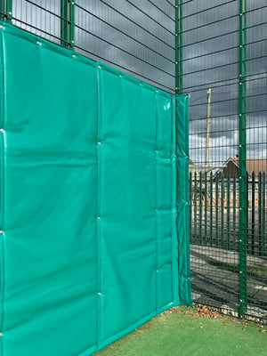 Sports court acoustic blanket corner